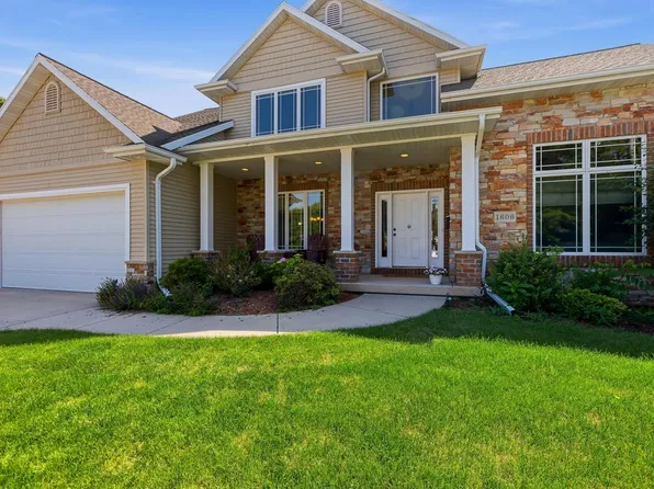 1606 S Carver LANE, Appleton, WI 54914