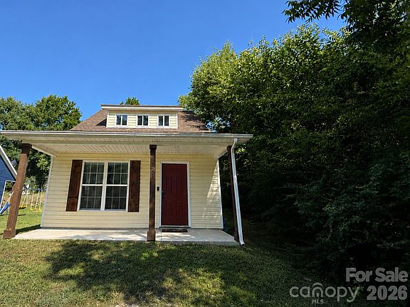 2nd image of 521 Johnson St