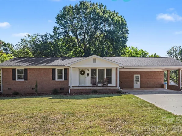 1555 Hess Rd, Concord, NC 28025