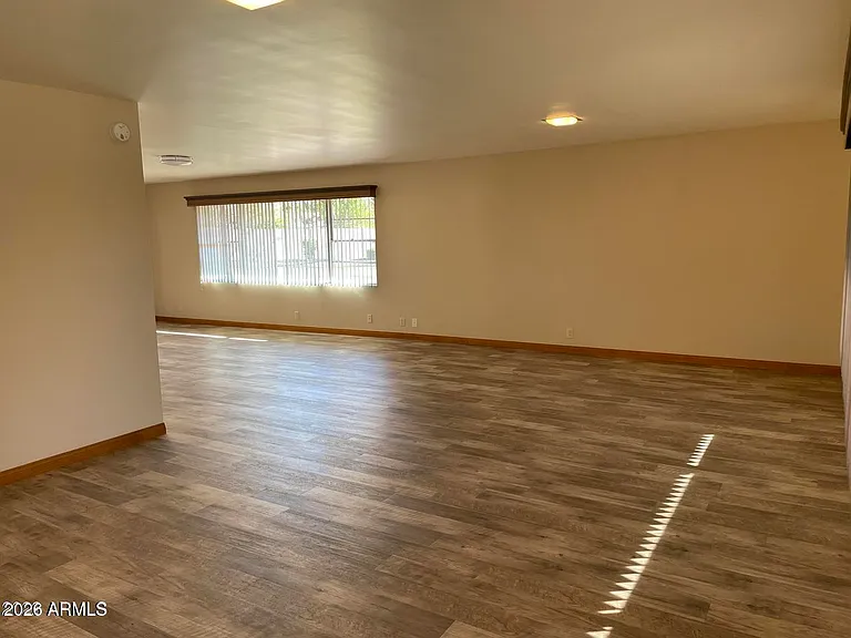 375 S Buena Vista Ave — Photo 6