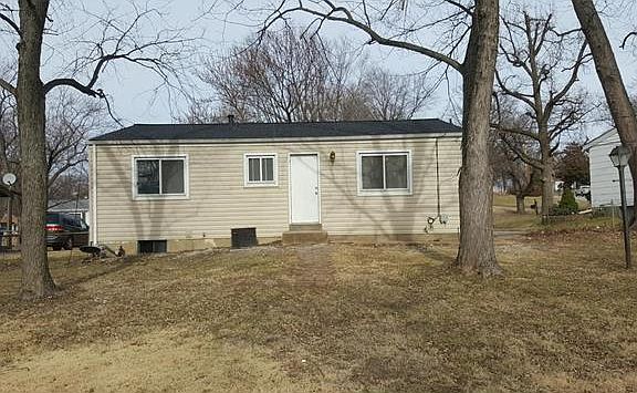 2nd image of 1714 Rose Crest Dr