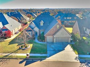 548 Man O War Ct, Edmond, OK 73003