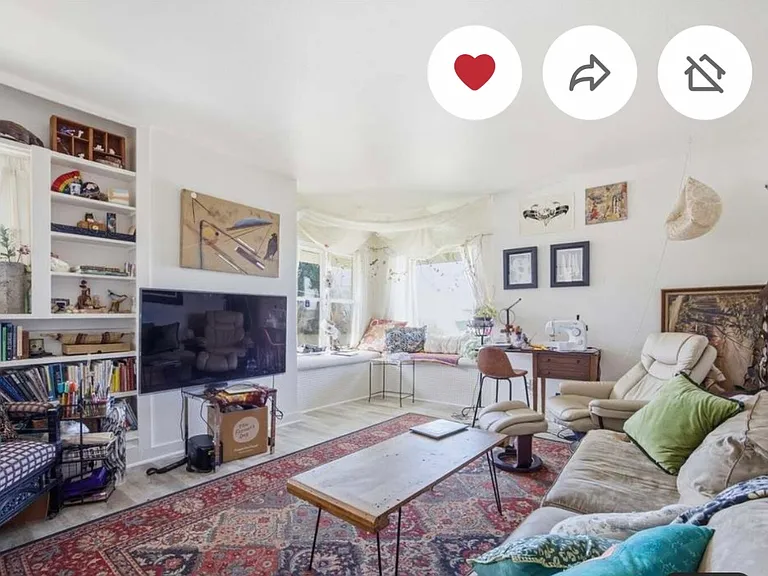 Living Room Occupied