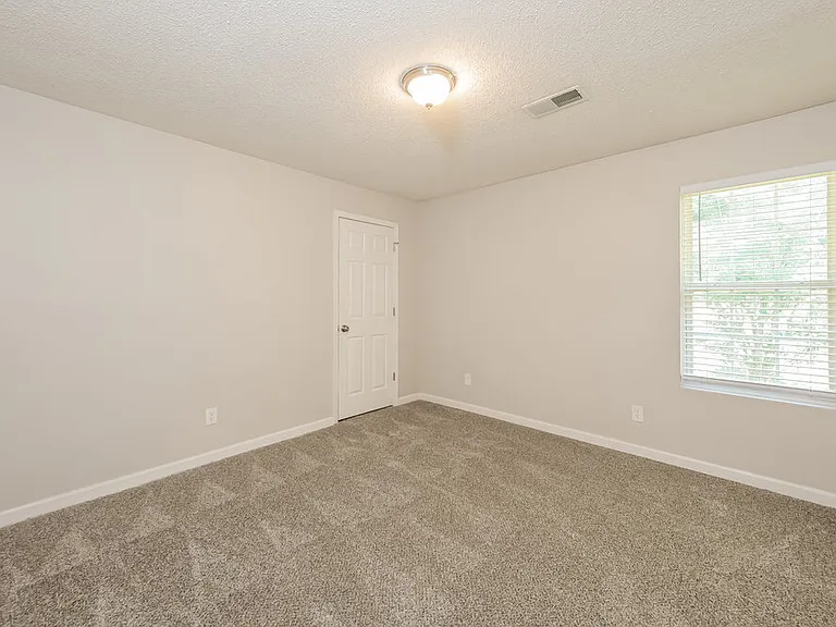1867 Fort River Way — Photo 12