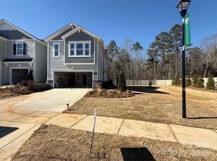 208 Laura Elizabeth Ln, Clover, SC 29710
