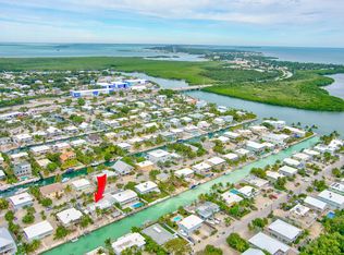 160 Plantation Dr, Tavernier, FL 33070