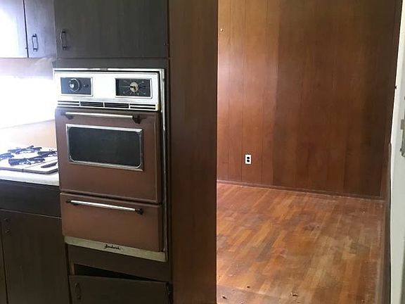 3rd image of 4910 Orange Blossom Ct