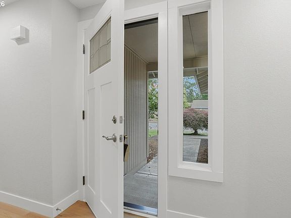 4th image of 9410 NE 80th Ave
