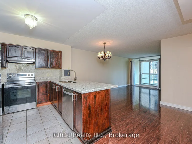 156 Enfield Pl #302 — Photo 6