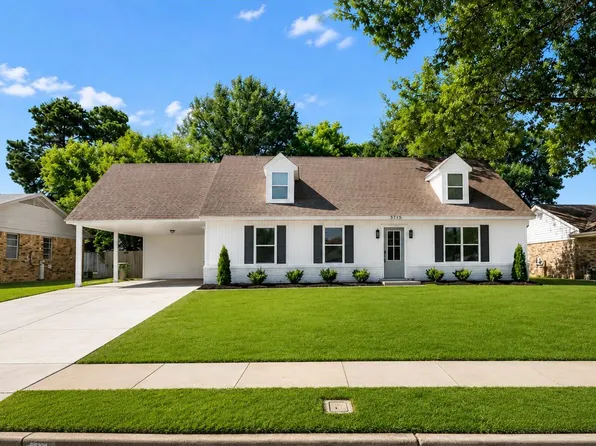 5715 Bartlett Woods Dr, Bartlett, TN 38134