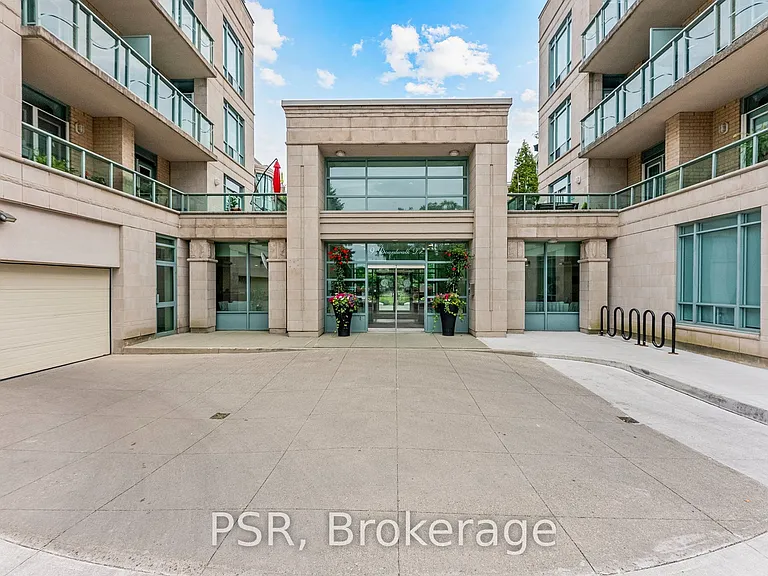 9 Boardwalk Dr #423 — Photo 24