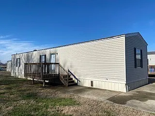703 Trevor Ln Photo 1
