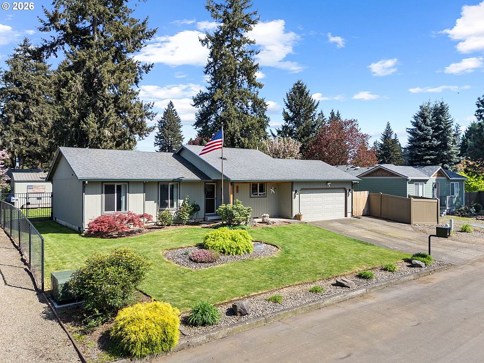 1st image of 3707 NE 125th Ct