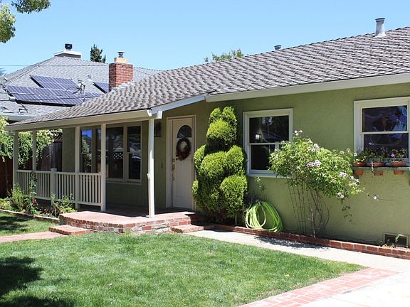 5th image of 766 Margaret Ln