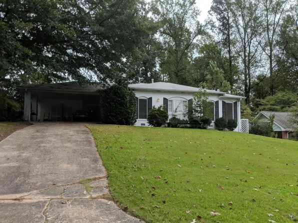 2135 Marann Dr, Atlanta, GA 30345