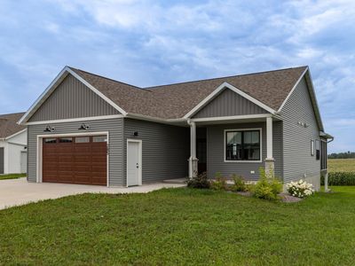 285 7th Ave SE, Plainview, MN, 55964