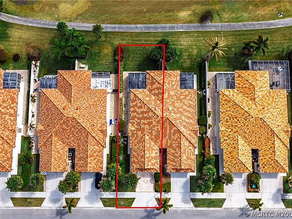 2nd image of 8329 SE Double Tree Dr