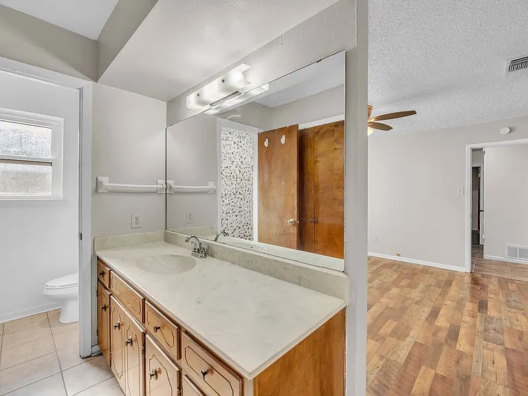 613 Manning Dr — Photo 12