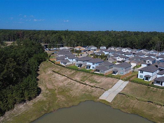 3rd image of 7722 Bergamot Cir