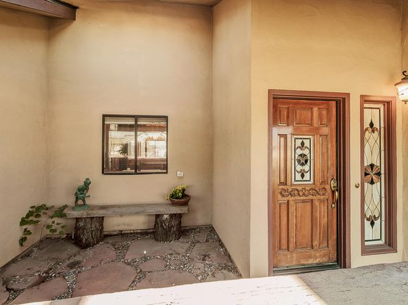 1531 E Avila Drive, Tulare, CA 93274