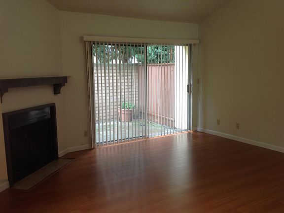5th image of 664 Cypress Ln