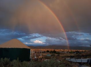 22 Verdolaga Rd, El Prado, NM 87529