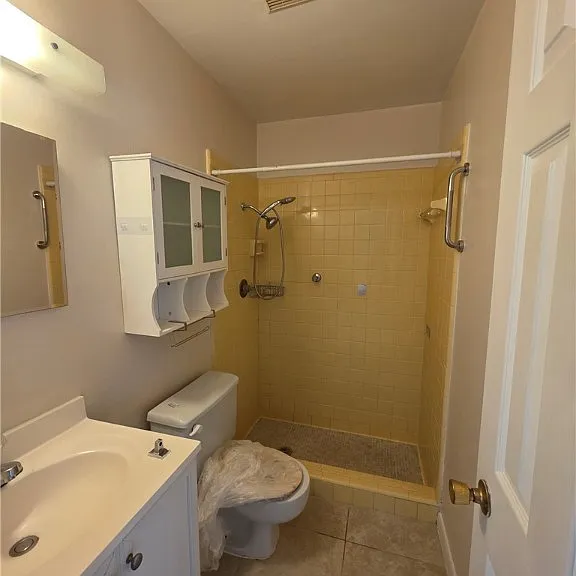 46 Hamlin Ct — Photo 6