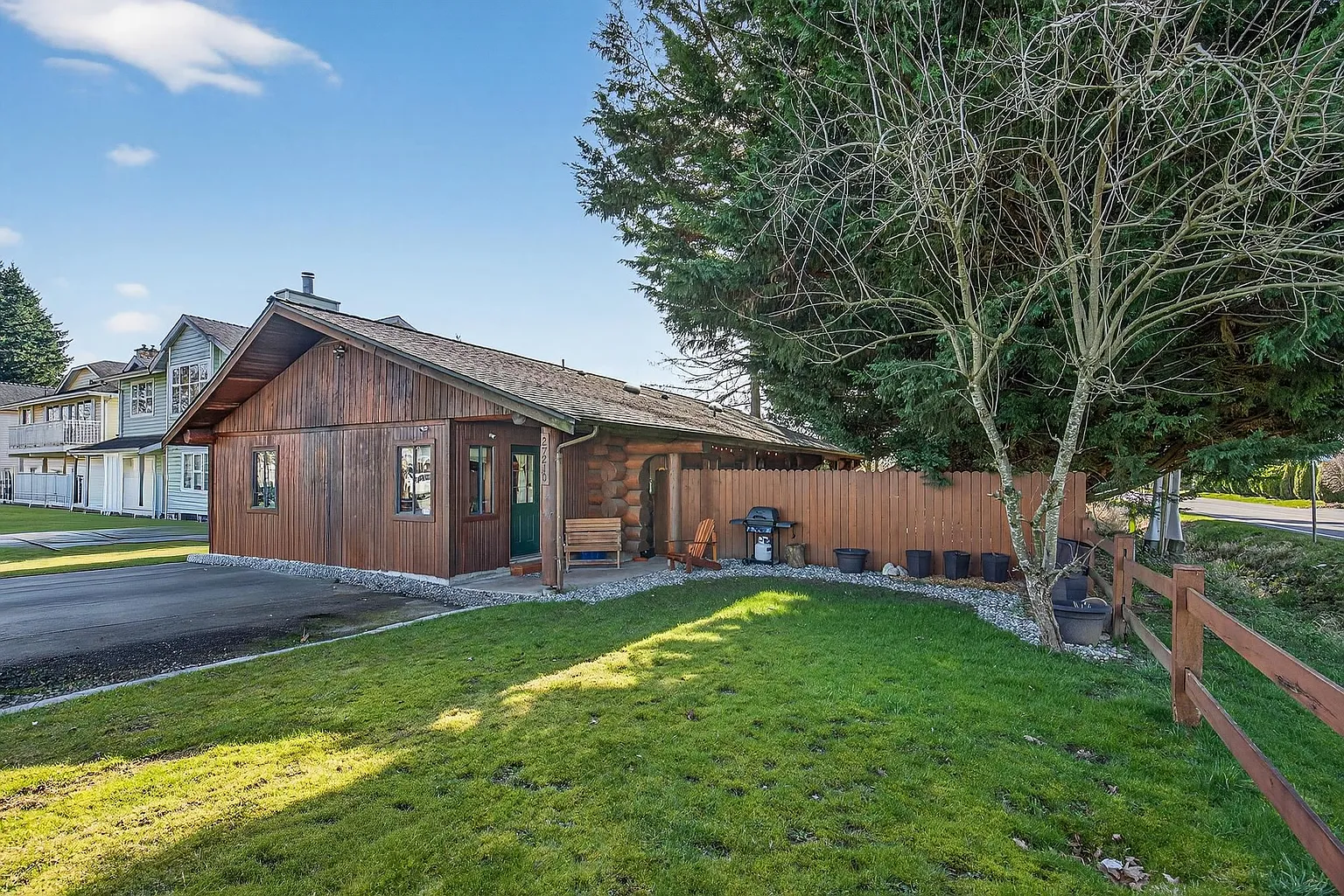 27210 26b Ave photo 1