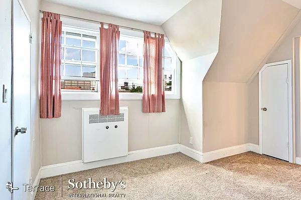 Rented by Terrace Sotheby's International Realty | media 15