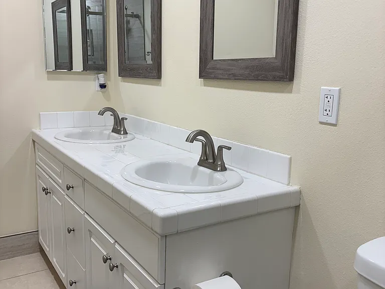 2918 Dunkirk Dr — Photo 8