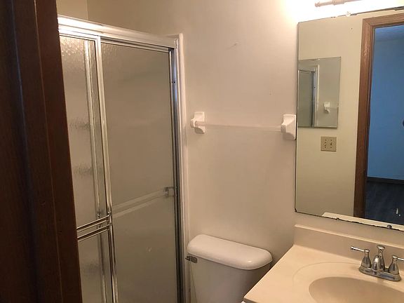 3rd image of 2339 Hunterstown Dr