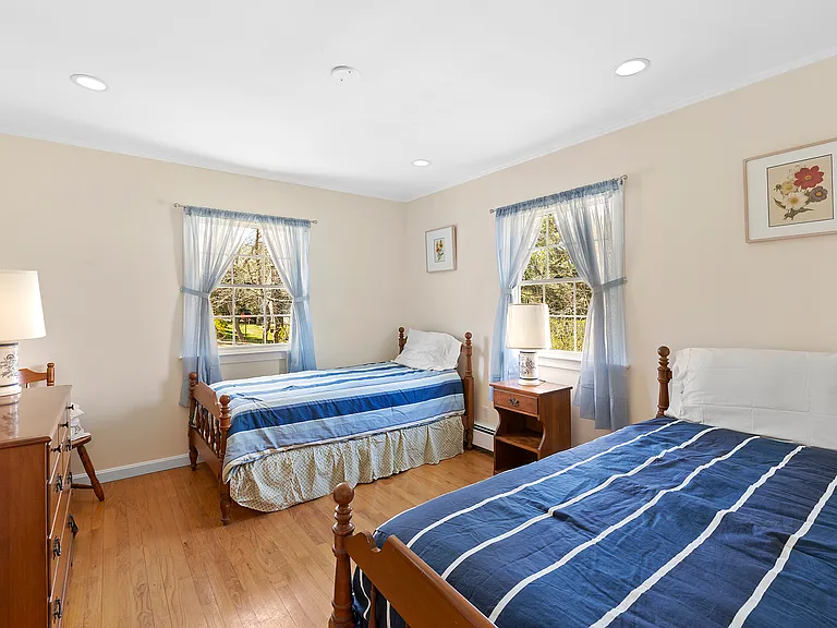 29 Harrys Ln — Photo 15