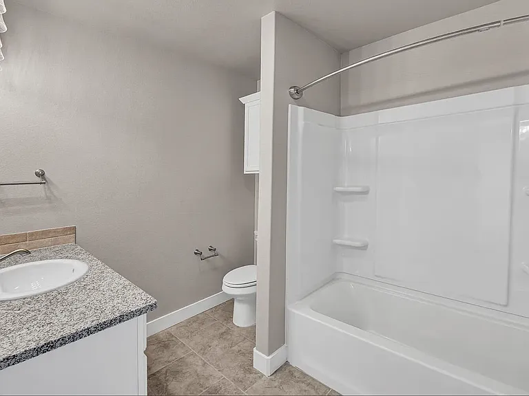 13712 Avenue S — Photo 16