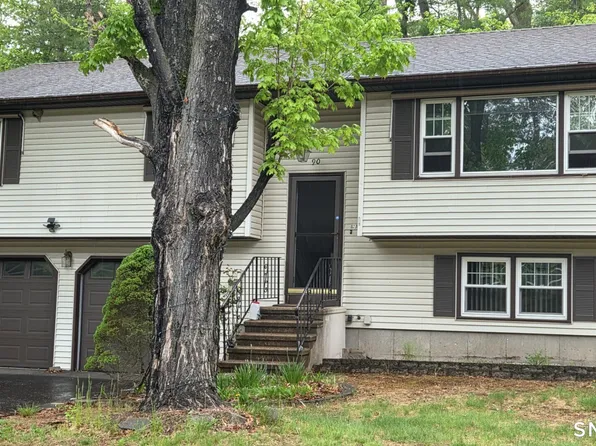 90 Orleans Drive, Bristol, CT 06010