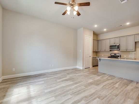 3rd image of 4176 Kearsage Dr