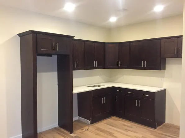 1378 Bristow St, Bronx, NY 10459