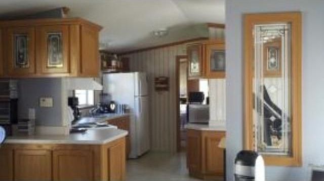 2nd image of 138 Dartmouth Cir