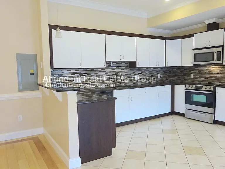 473 Revere Beach Pkwy #1 — Photo 7
