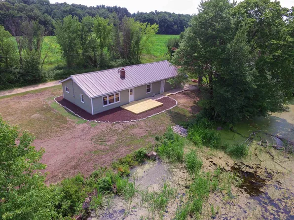 N5389 County Rd W, Wild Rose, WI 54984