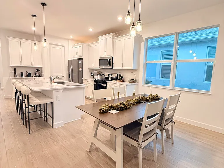 13462 SW Bally Dr — Photo 5