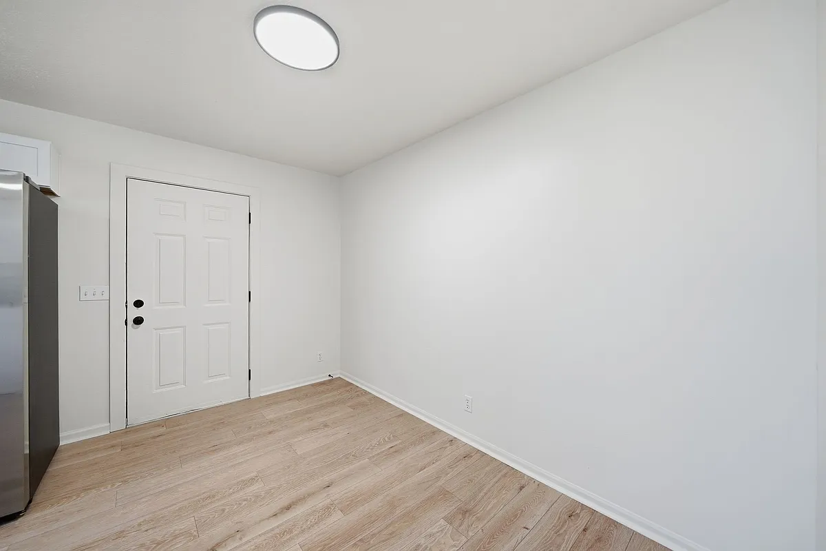 Building Photo - 2242 Orchard St #2
