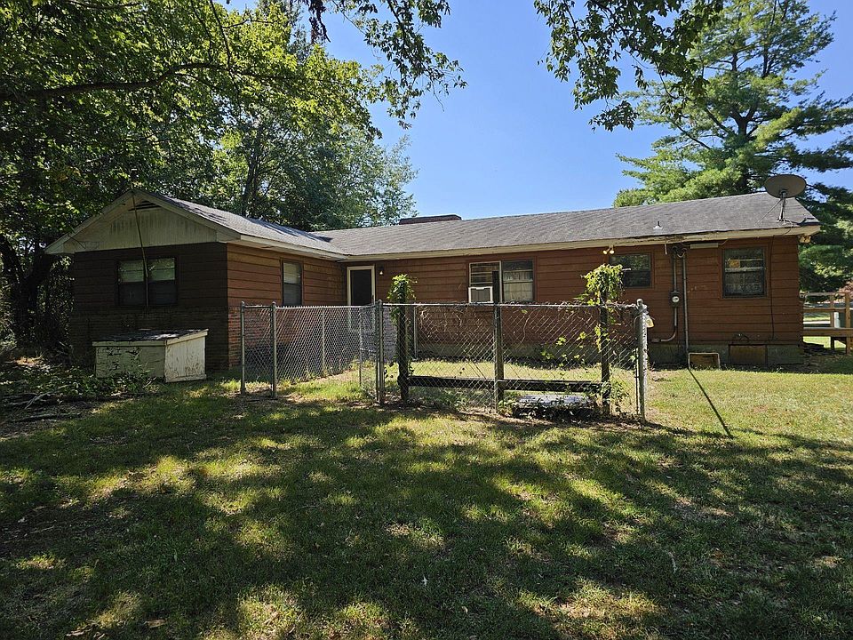 2nd image of 3970 Egypt Central Rd