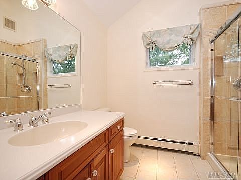 2nd image of 19 Abbey Ln