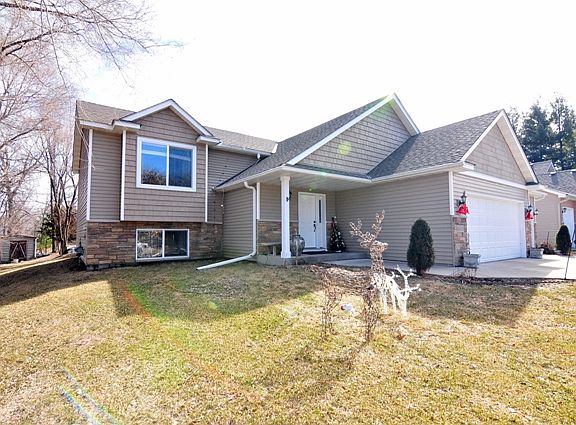 2nd image of 10742 Kyle Ave N