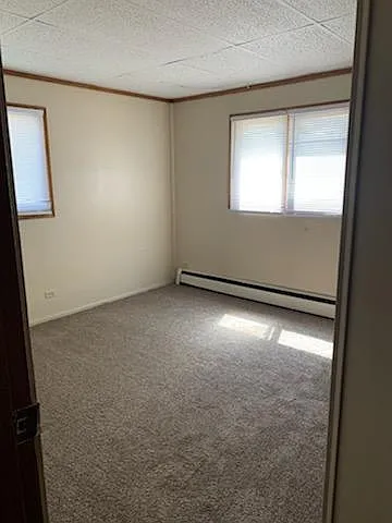 300 Westland Dr — Photo 2