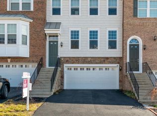 16621 Danridge Manor Dr, Woodbridge, VA 22191