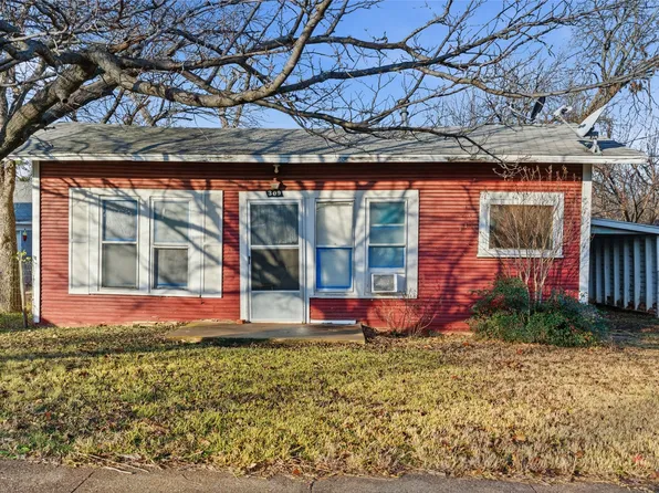 309 S Ostrom Ave, Eastland, TX 76448