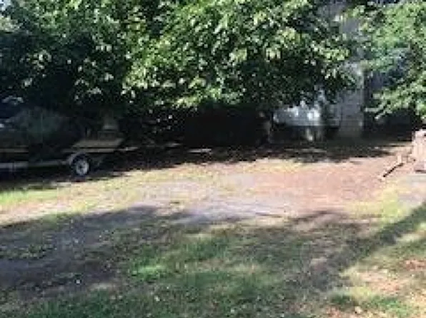 60 Woodcliffe Ave, Little Falls, NJ 07424