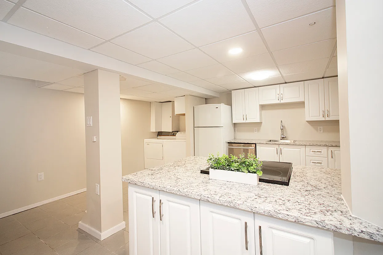 739 Wolseley Avenue — Photo 4
