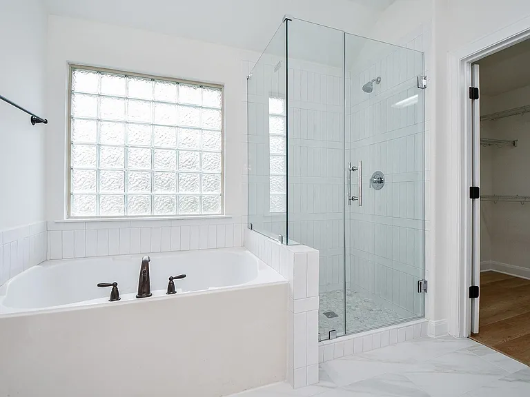 18 Hadlock Pl — Photo 16